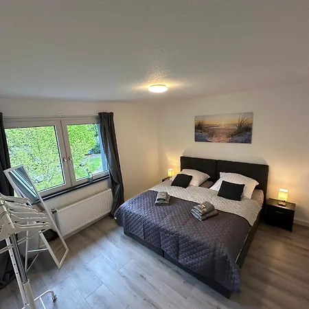 Moderne Fuer 4-5 Personen Mitten In Herten*netflix*nespresso