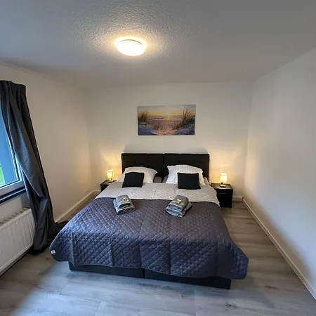 Apartamento Moderne Fuer 4-5 Personen Mitten In Herten*netflix*nespresso *