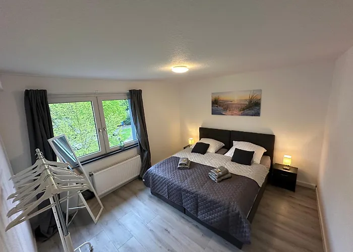 Moderne Fuer 4-5 Personen Mitten In Herten*netflix*nespresso